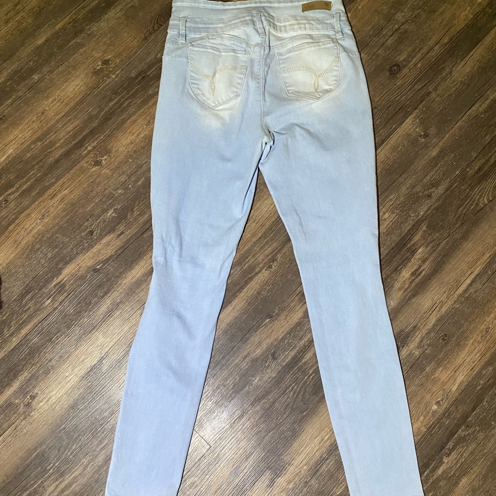 High Rise Jeans - Picture 2 of 3